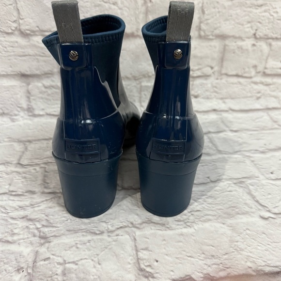 Original HUNTER Rubber Boots Womens 10 Gloss Blue Ankle Bootie Thick Heel - Picture 5 of 8